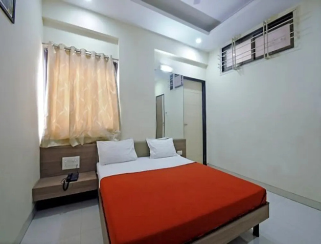 Hotel J K Palace