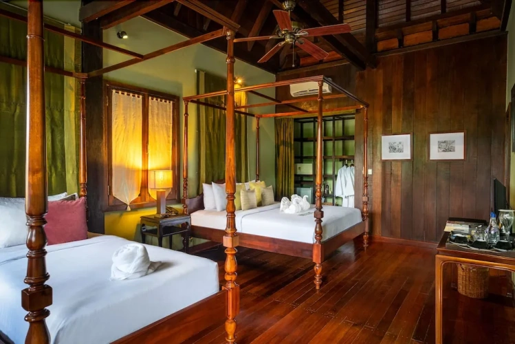 Privilege Twin room with view