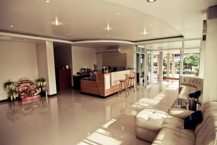 Better Place Hotel