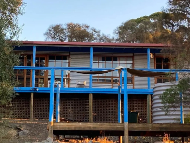 2 Bedrooms Cottage