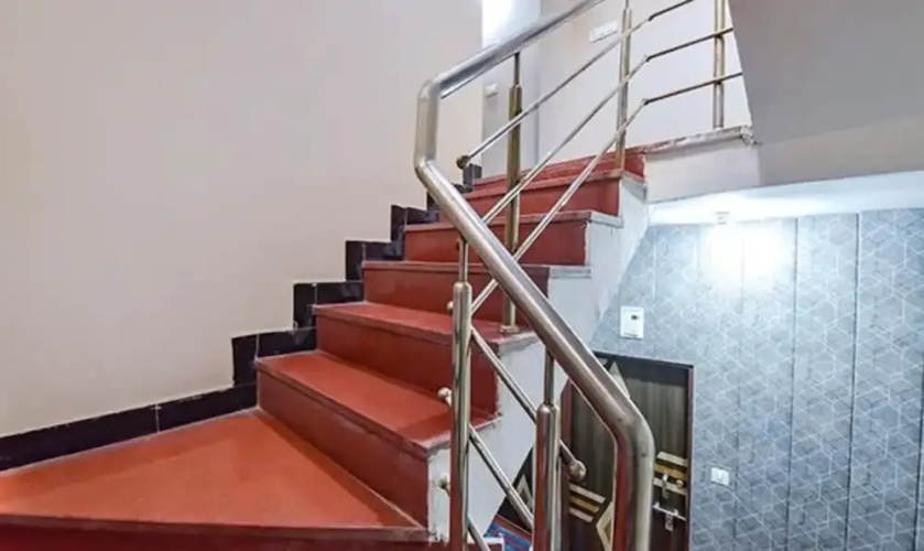 FabHotel Mahakal Shikhar Darshan