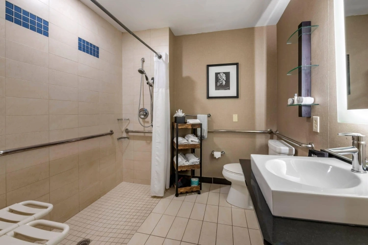 Double Suite