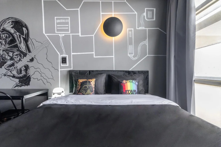 Akile Homes experiences Geek
