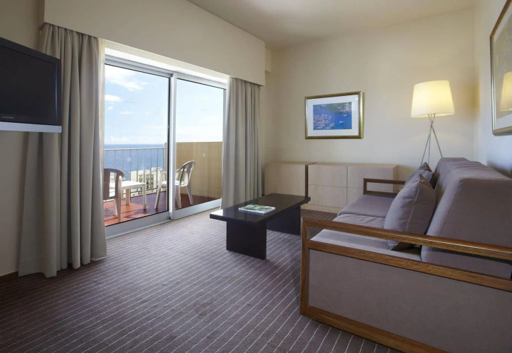 Hotel Girassol - Suite Hotel