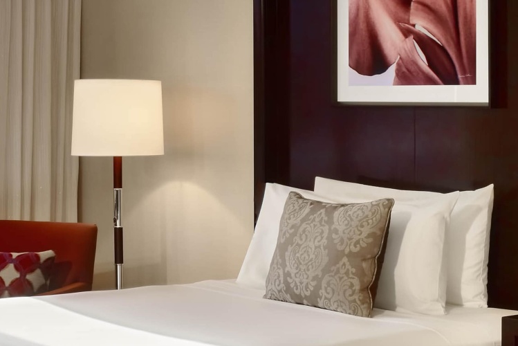 Royal Sonesta Harbor Court Baltimore photo 6