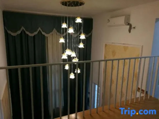 Yaokai Serviced Apartment (Nanning Wanxiang Mall)
