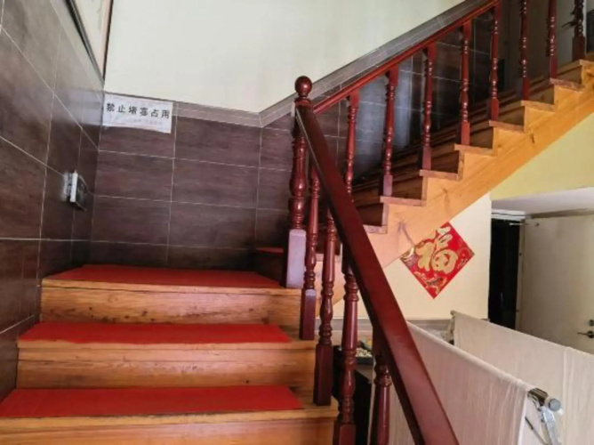 Baihequan Hotel
