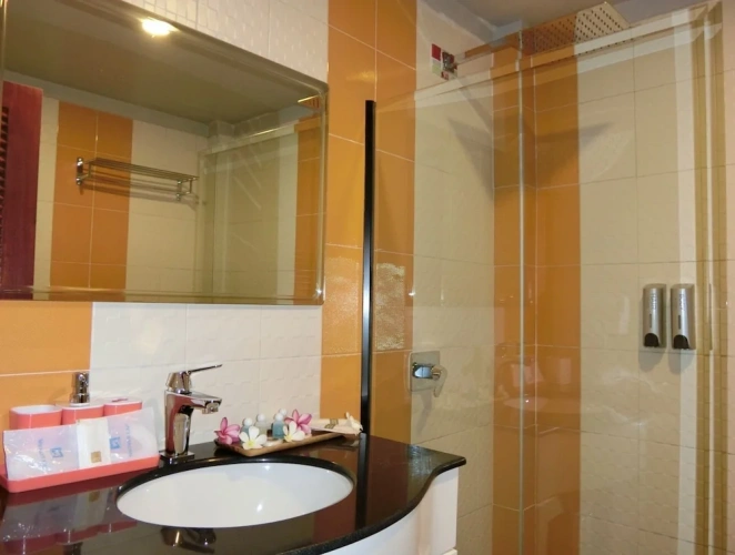 Deluxe Quadruple room with balcony