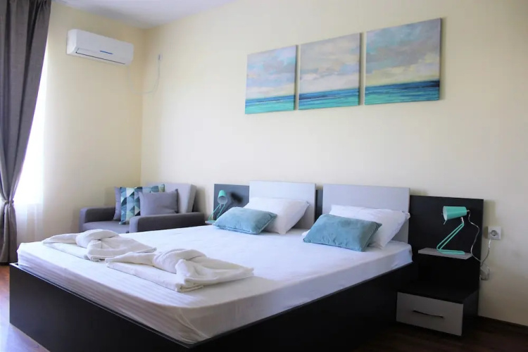 Solei Apartments