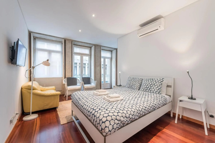 GuestReady - Ao Coliseu 2D Central studio suite