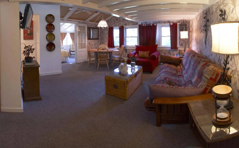 Lamb and Lion Inn