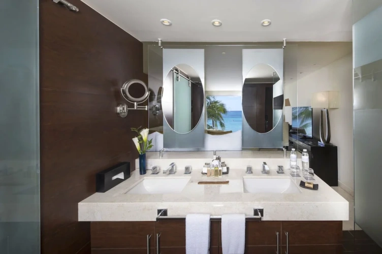 Standard room oceanfront