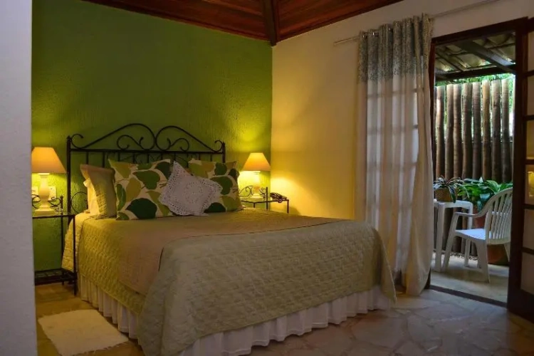 Standard Triple room with balcony