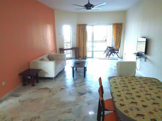 3 Bedrooms Apartment with view