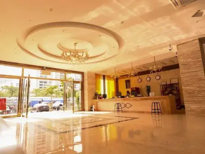 Ledong Longxin Hotel