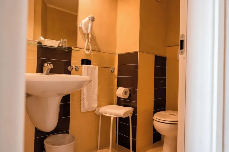 Standard Single room