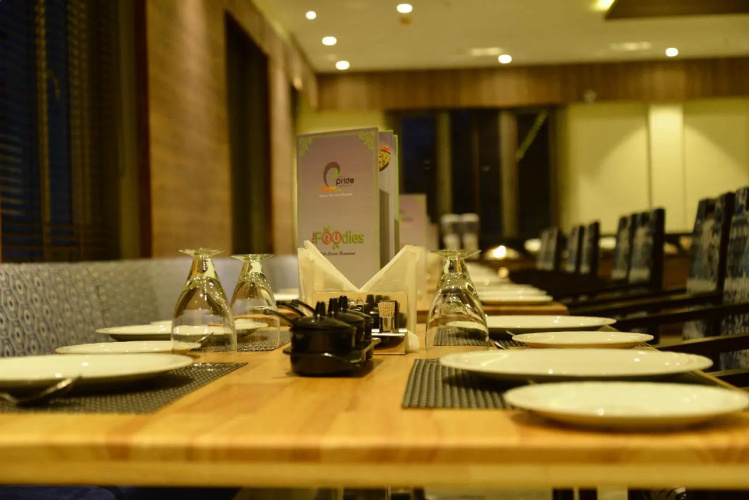 Hotel Pride Madhava