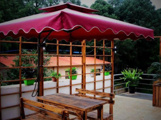 Blue Moon Valley Hot Spring Hotel