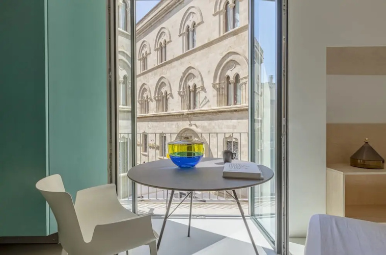 Fiveplace Design Suite & Apartments