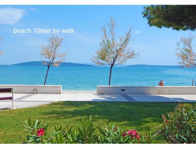 1 Bedroom Apartment with sea view