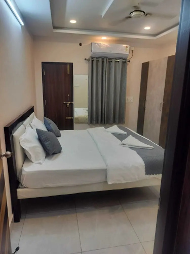 NC Homestays