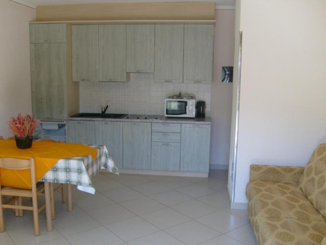 3 Bedrooms Apartment