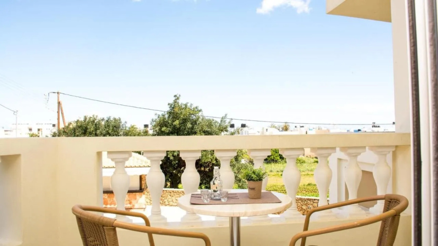 Villa Aphrodite Hotel Apartments Studios by Estia