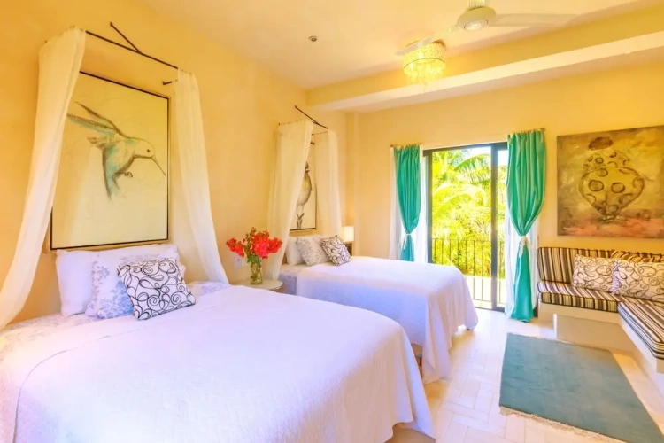 Luxury Family Suite with garden view