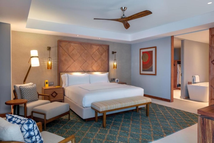 Superior Double Suite with ocean view