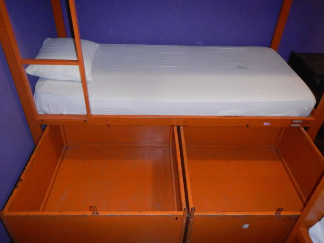 Pura Vida Hostel