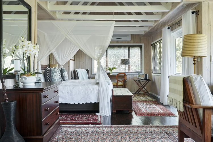 Prana Lodge