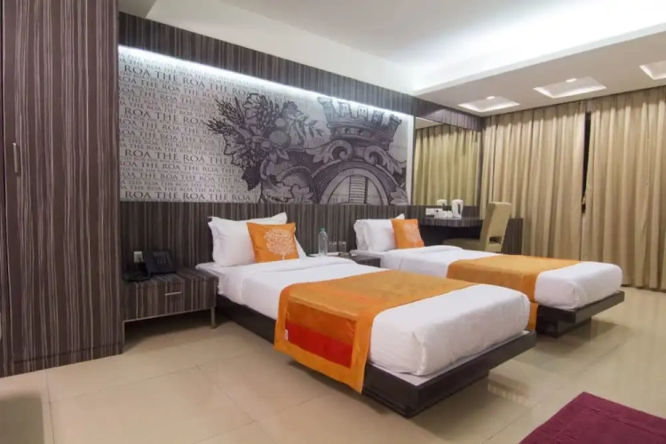 Standard Twin room