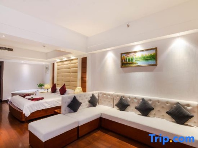 Standard Double room with balcony and with view