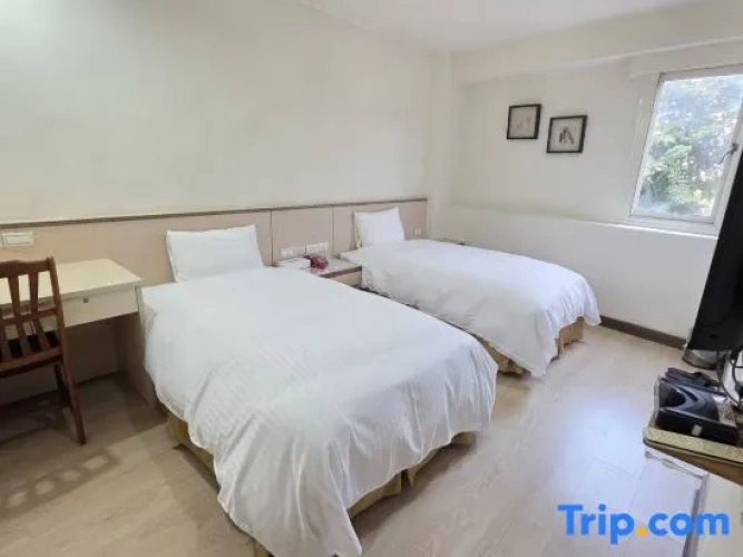 Economy Twin room