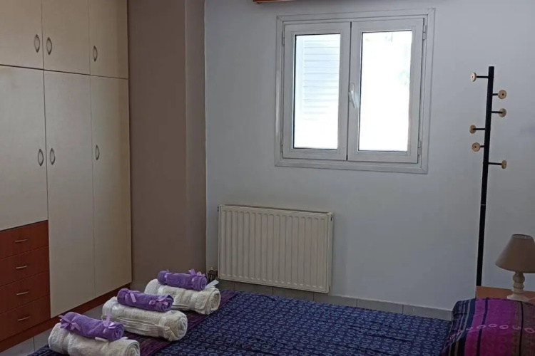Glass Building Apartment in Sitia