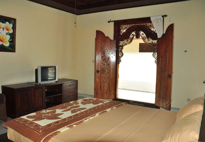 Pande House RedPartner