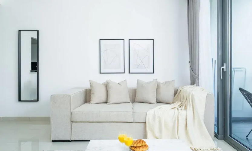 LUX - Dubai Marina Waterfront Suite 2