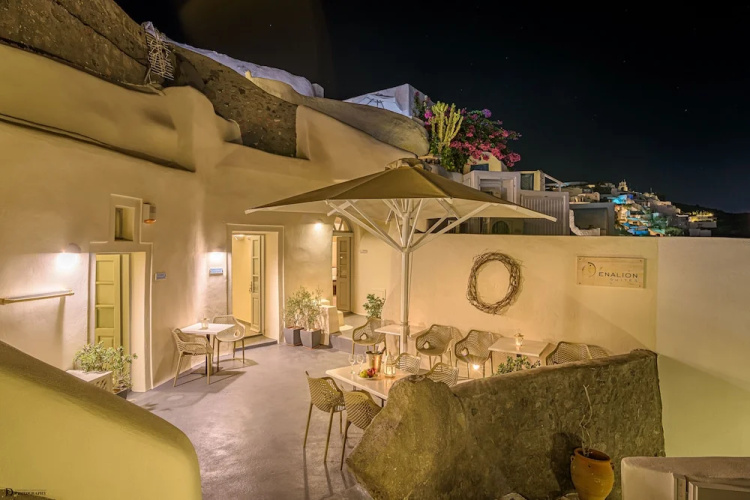 Enalion Suites