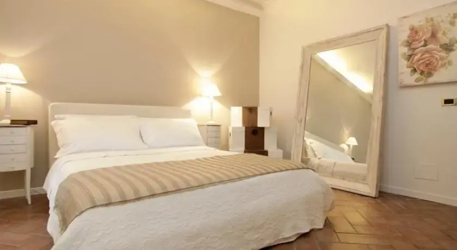 Spanish Steps Suite