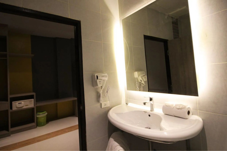 Rooms Republic
