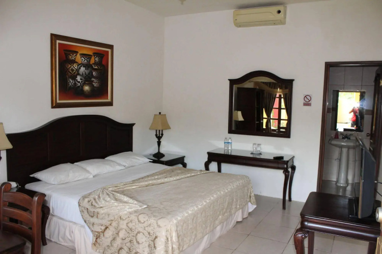 Hotel Palacio Real Granada