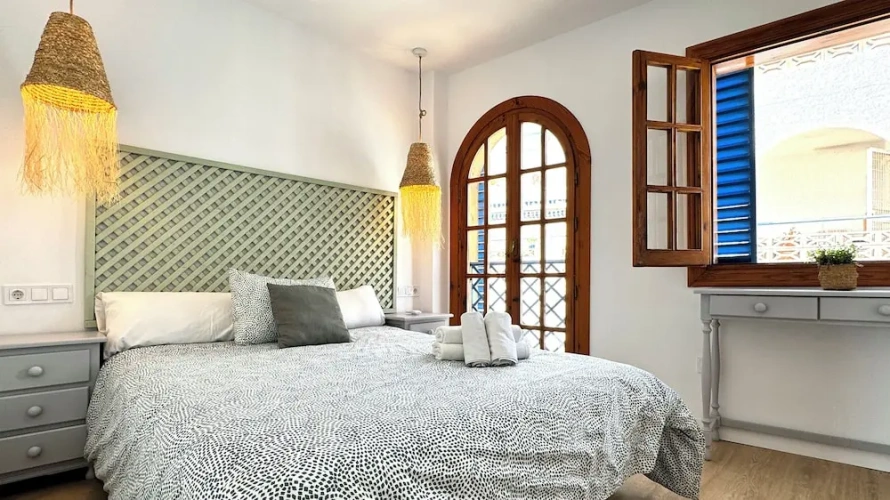 Apartment with sea view