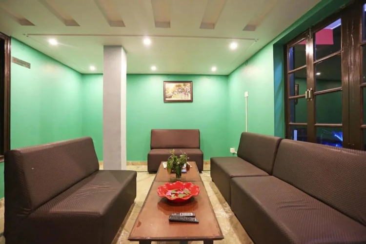 Goroomgo Sweet Sunset Resort Nainital