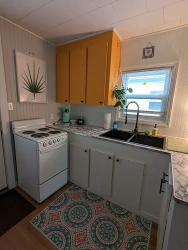 2 Bedrooms Cottage
