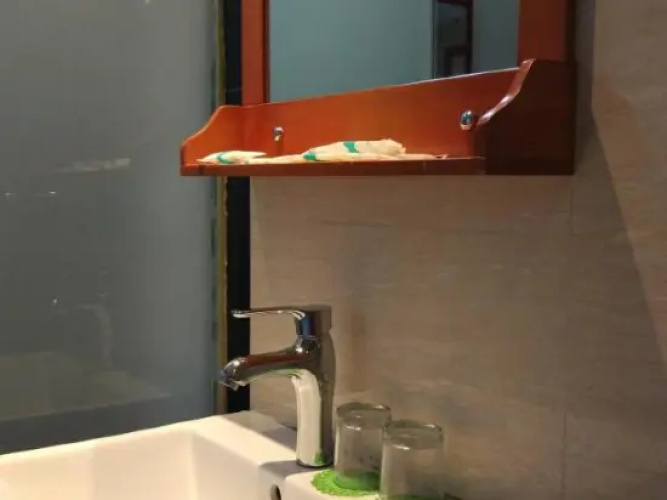 Chengdu Red Mansion Hotel