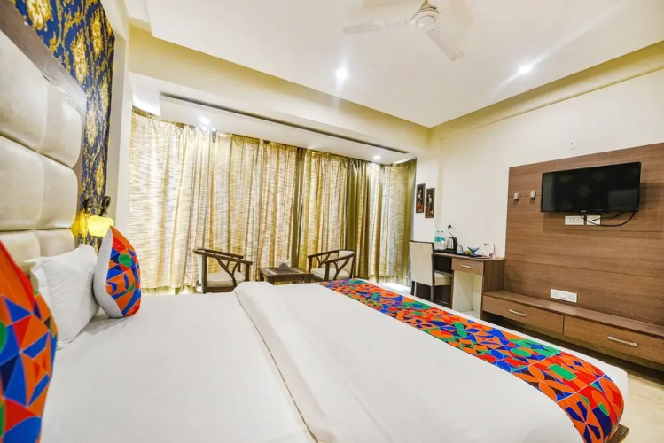 Hotel Viraj Inn