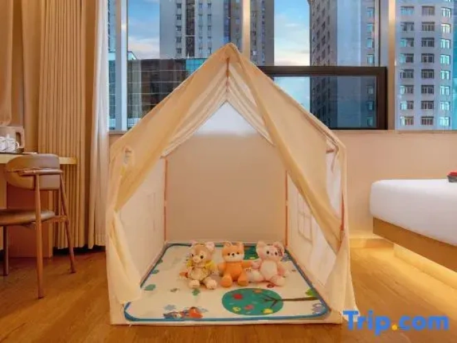 Deluxe Family room