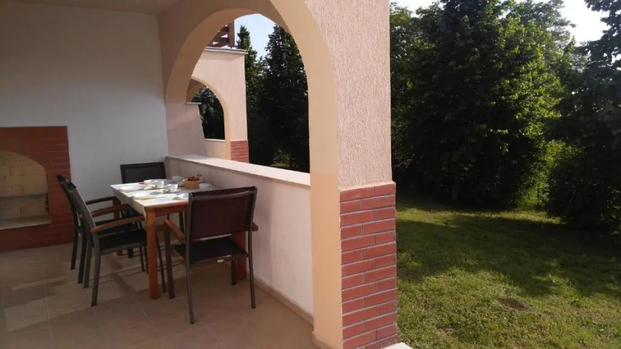 Modor Apartman