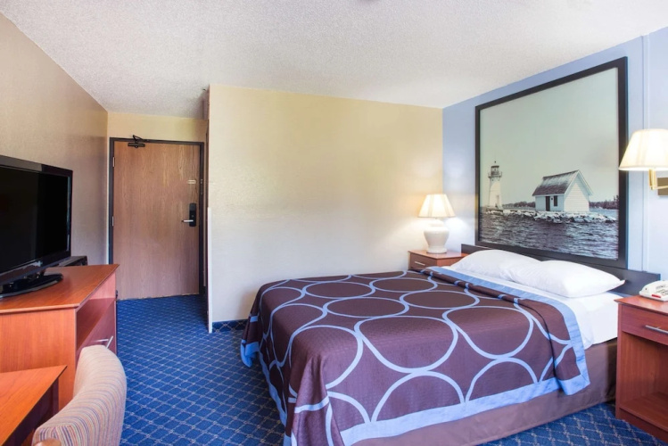 Super 8 Massena NY