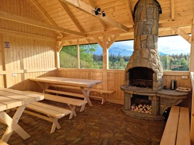2 Bedrooms Cottage